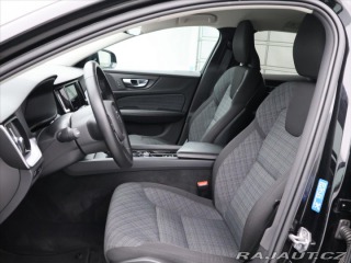Volvo V60 2,0 B4 AWD Cross Country 2021