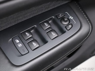 Volvo V60 2,0 B4 AWD Cross Country 2021