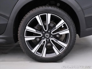 Volvo V60 2,0 B4 AWD Cross Country 2021
