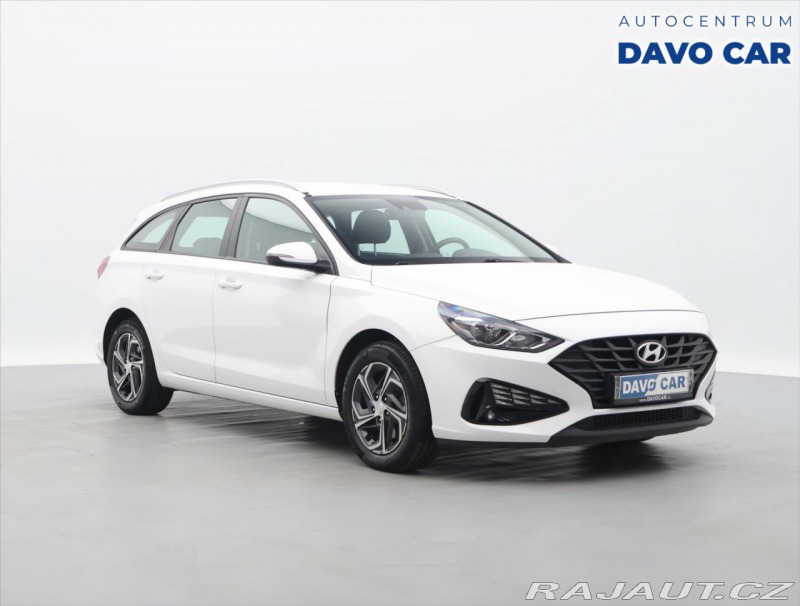 Hyundai i30 1,5 i Comfort Family CZ 2