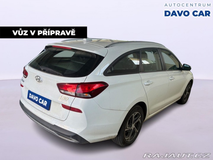 Hyundai i30 1,5 i Comfort Family CZ 2021