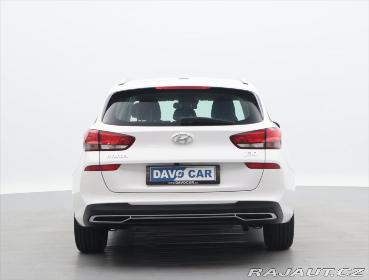 Hyundai i30 1,5 i Comfort Family CZ 2 2021