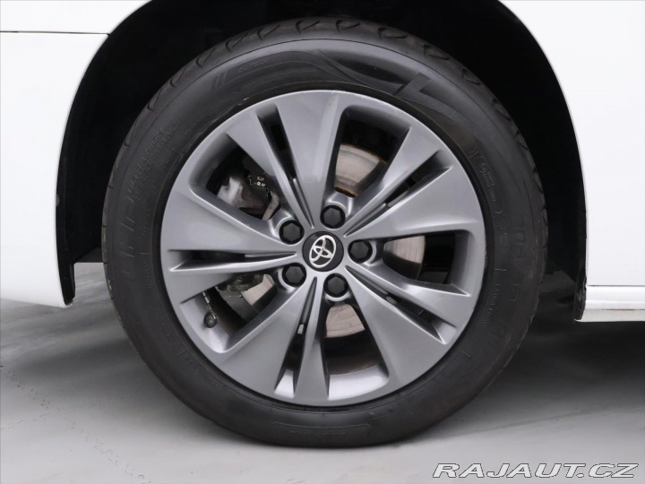 Toyota ProAce City Verso 1,2 T 96kW Aut 7-Míst CZ 2022