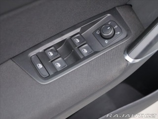 Volkswagen Touran 1,5 TSI 110kW DSG R-line 2021
