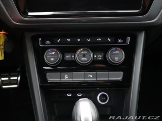 Volkswagen Touran 1,5 TSI 110kW DSG R-line 2021