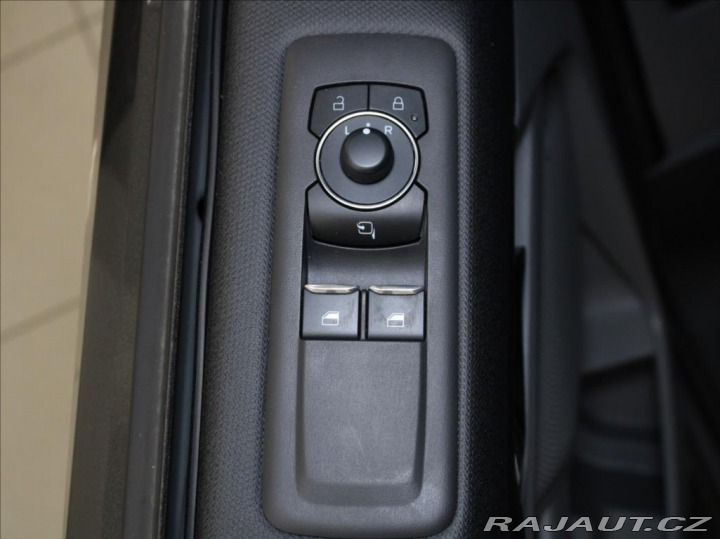 Ford Tourneo Custom 0,0 E-Tourneo 160kW 970k 2026