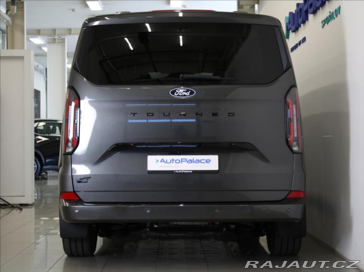 Ford Tourneo Custom 0,0 E-Tourneo 160kW 970k 2026