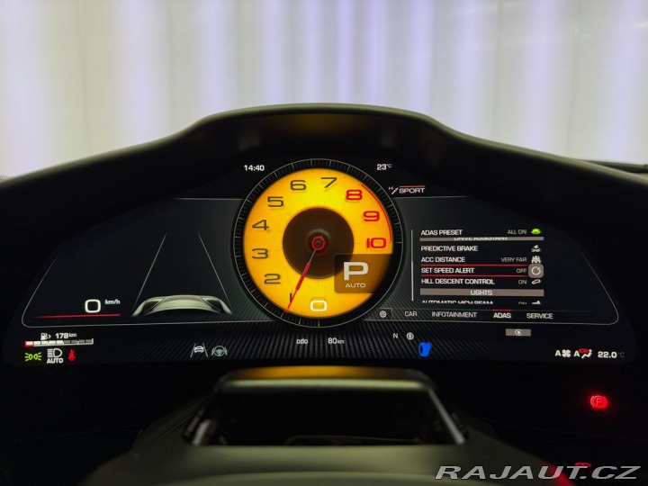 Ferrari Ostatní modely V12 CARBON, ALCANTARA, PA 2026
