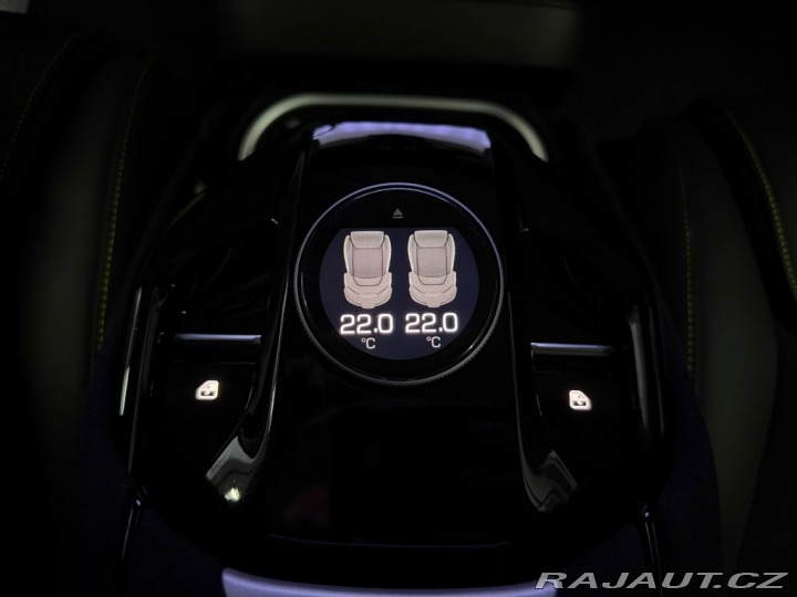 Ferrari Ostatní modely V12 CARBON, ALCANTARA, PA 2026