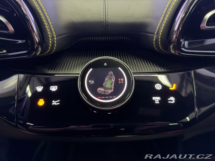 Ferrari Ostatní modely V12 CARBON, ALCANTARA, PA 2026