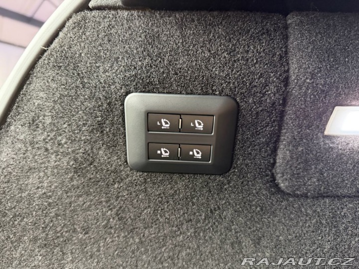 Ferrari Ostatní modely V12 CARBON, ALCANTARA, PA 2026