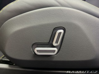 Ferrari Ostatní modely V12 CARBON, ALCANTARA, PA 2026