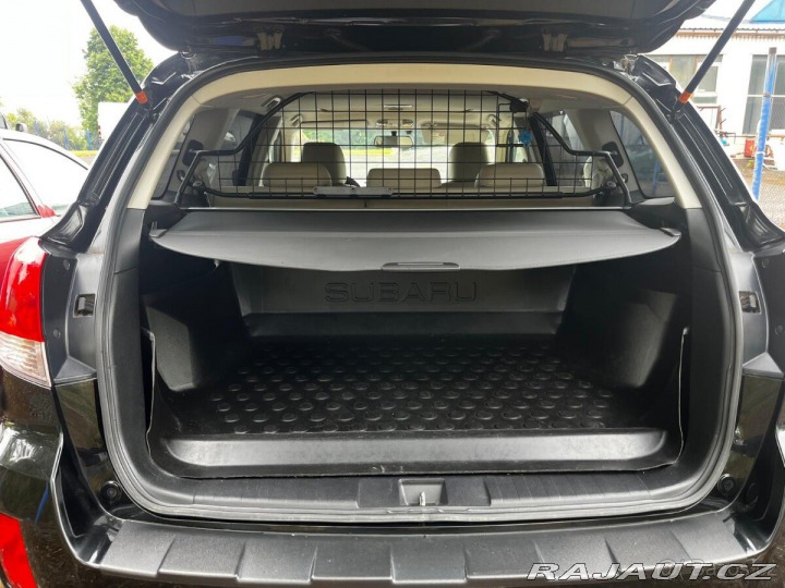 Subaru Outback 3,6 4x4 + extra výbava 2013