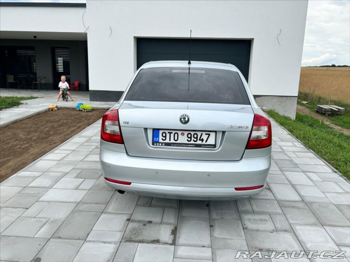 Škoda Octavia 1,6 2012