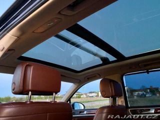 Volkswagen Touareg 4,2 tdi V8 250 kw r.v.2 2011