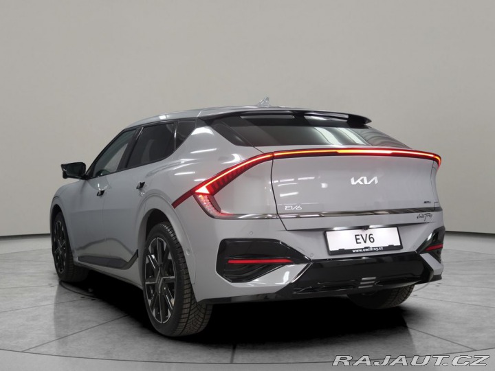 Kia EV6 GT-line - K odběru IHNED 2026