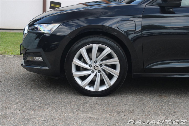 Škoda Octavia 1,4 TSi iV DSG Plug-In Hy 2022