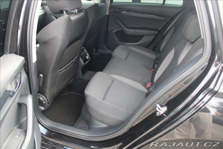 Škoda Octavia 1,4 TSi iV DSG Plug-In Hy 2022