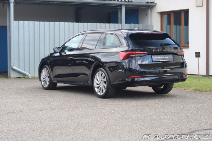 Škoda Octavia 1,4 TSi iV DSG Plug-In Hy 2022