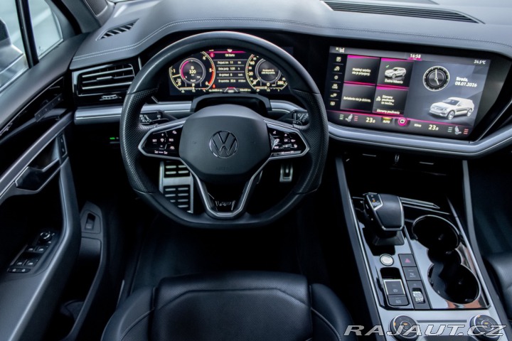 Volkswagen Touareg 4Motion R-Line/ Masážne 2021