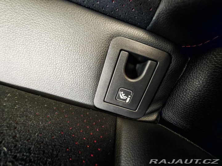 Toyota Corolla Cross 2.0 Hybrid ( 178 k ) 4x4 1800