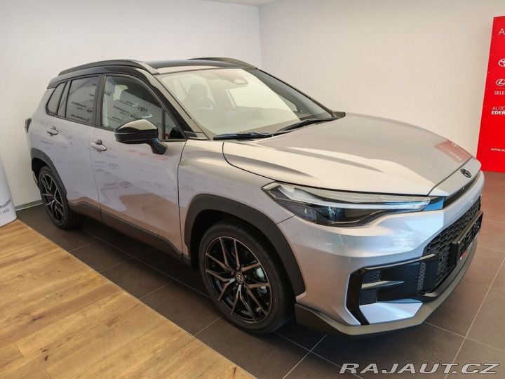 Toyota Corolla Cross 2.0 Hybrid ( 178 k ) 4x4 1800