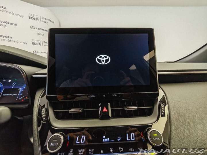 Toyota Corolla Cross 2.0 Hybrid ( 178 k ) 4x4 1800