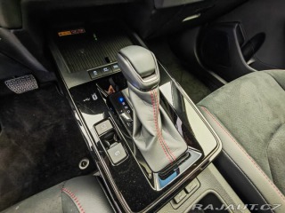 Toyota Corolla Cross 2.0 Hybrid ( 178 k ) 4x4 1800