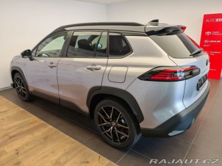Toyota Corolla Cross 2.0 Hybrid ( 178 k ) 4x4 1800