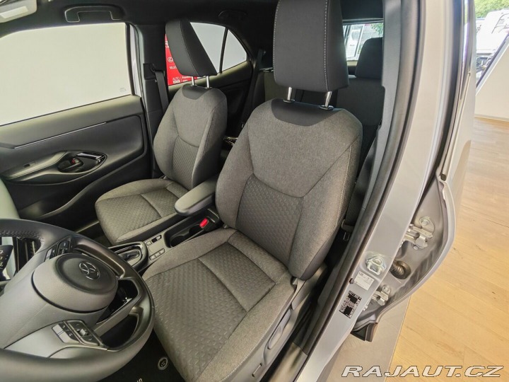 Toyota Yaris Cross 1.5 TNGA HEV CVT Style 2x 2026