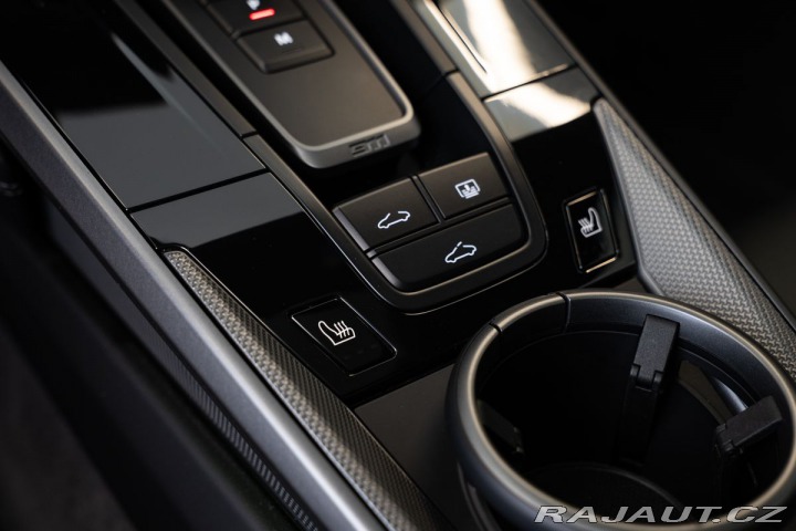 Porsche 911 (992.2) Carrera Pano/Bose 2025