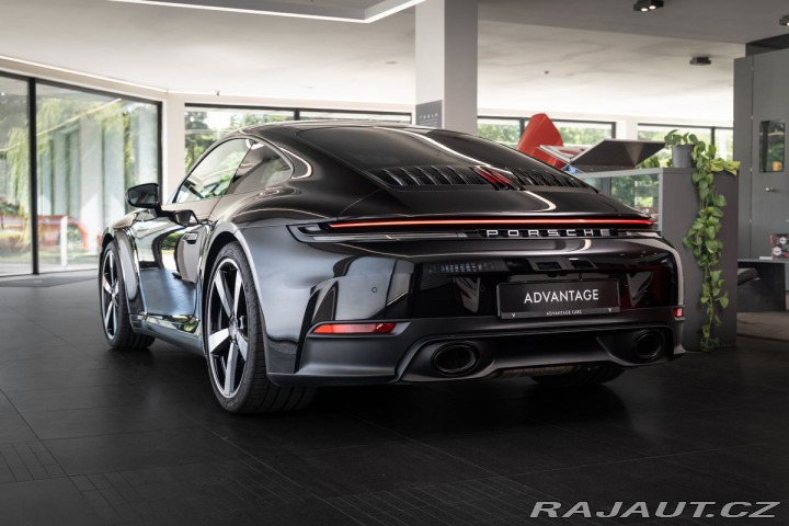 Porsche 911 (992.2) Carrera Pano/Bose 2025