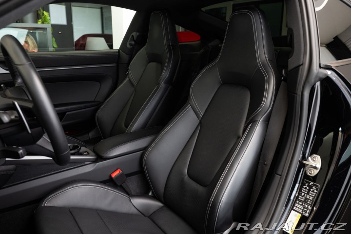 Porsche 911 (992.2) Carrera Pano/Bose 2025