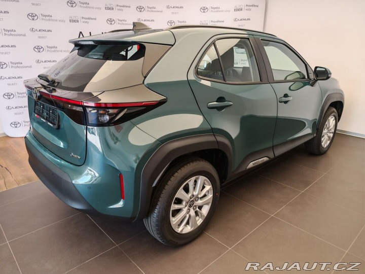 Toyota Yaris Cross 1.5 Hybrid ( 115k ) e-CVT 1800