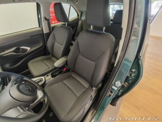 Toyota Yaris Cross 1.5 Hybrid ( 115k ) e-CVT 1800