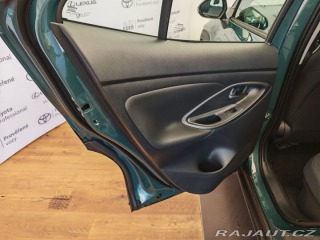 Toyota Yaris Cross 1.5 Hybrid ( 115k ) e-CVT 1800