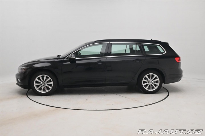 Volkswagen Passat 2,0 TDI 147kW DSG Busines 2023