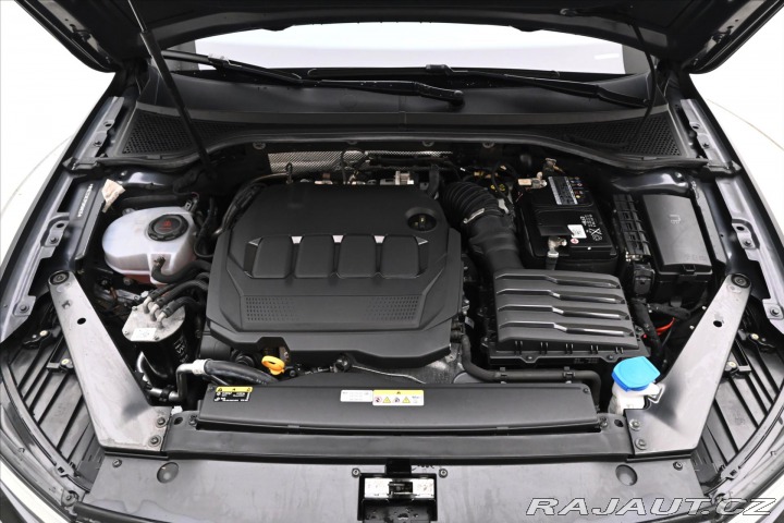Volkswagen Passat 2,0 TDI 147kW DSG Busines 2023