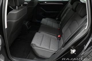 Volkswagen Passat 2,0 TDI 147kW DSG Busines 2023