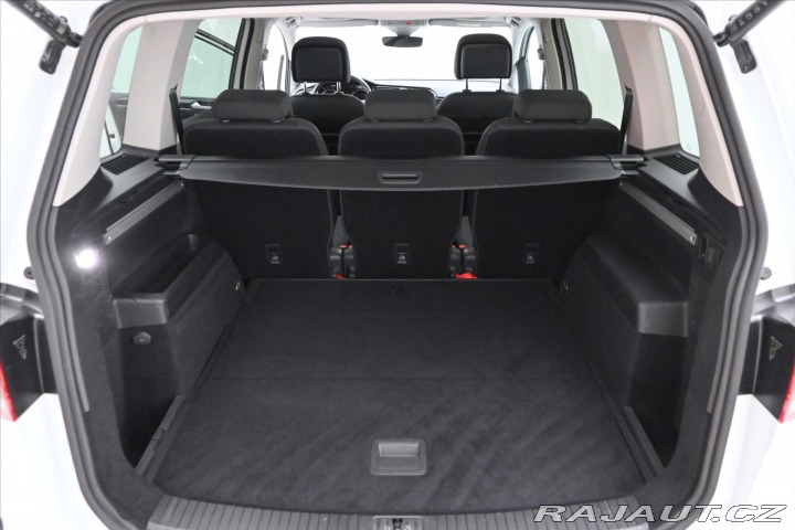 Volkswagen Touran 2,0 TDI 110 kW DSG COMFOR 2022