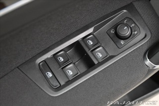 Volkswagen Touran 2,0 TDI 110kW DSG COMFORT 2022