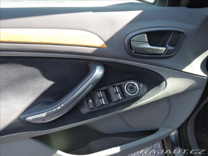 Ford Galaxy 2,0 TDCi Ghia Kůže Panora 2007