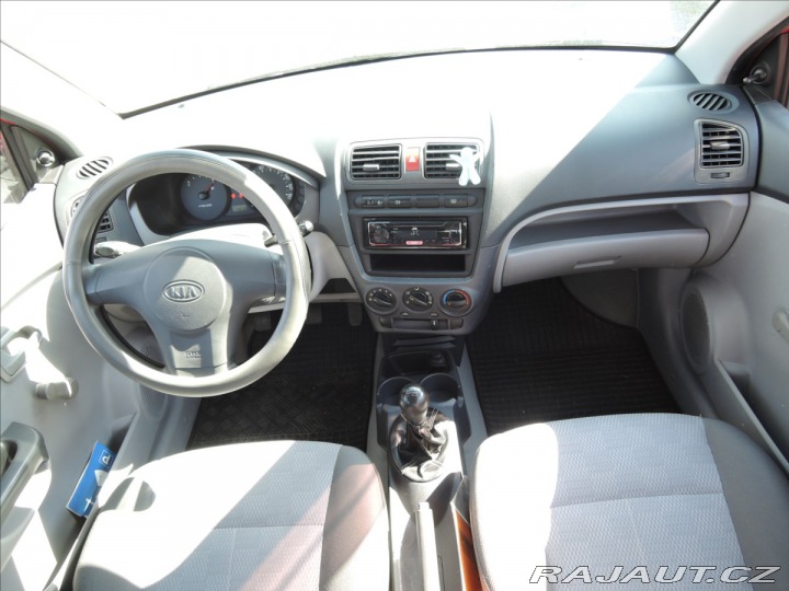 Kia Picanto 1,0 LX Tažné ČR 1.maj. 2008