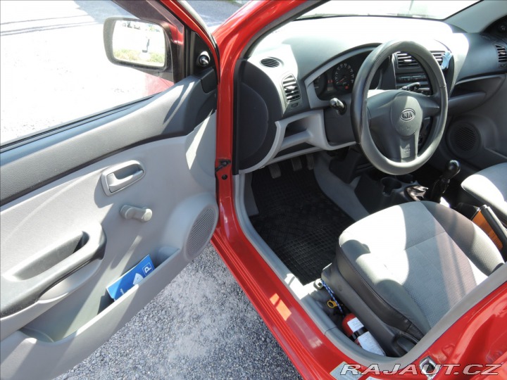 Kia Picanto 1,0 LX Tažné ČR 1.maj. 2008