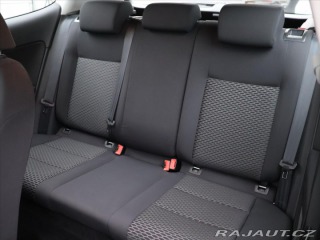 Volkswagen Golf 1,4 16V 59kW Klima Trendl 2010