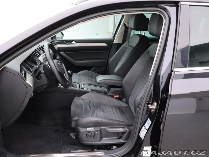 Volkswagen Passat 2,0 TDI 110 kW 4Motion Hi 2015