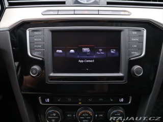 Volkswagen Passat 2,0 TDI 110 kW 4Motion Hi 2015