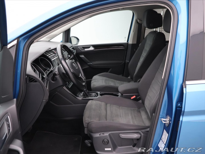 Volkswagen Touran 1.4 TSI 110kW DSG 7Míst C 2018