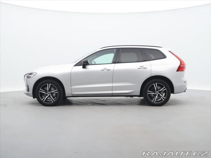 Volvo XC60 2.0 B4 145kW R-Design CZ 2020