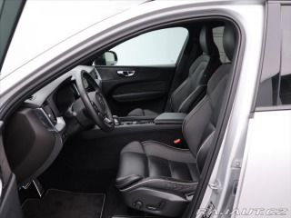 Volvo XC60 2.0 B4 145kW R-Design CZ 2020